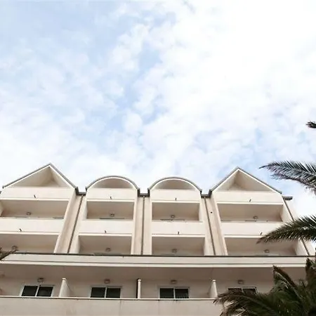 Otel Altamarea & Family
